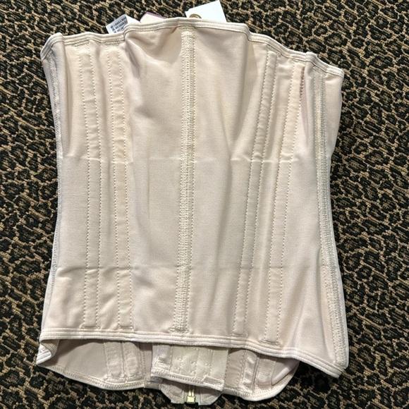 Protela Waist Trainer Size Large - Picture 2 of 6